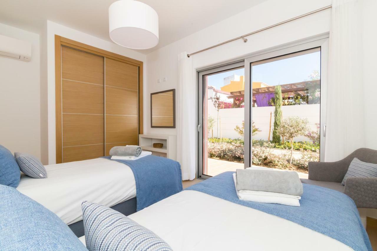 Beach Condominium Lagos Esterno foto